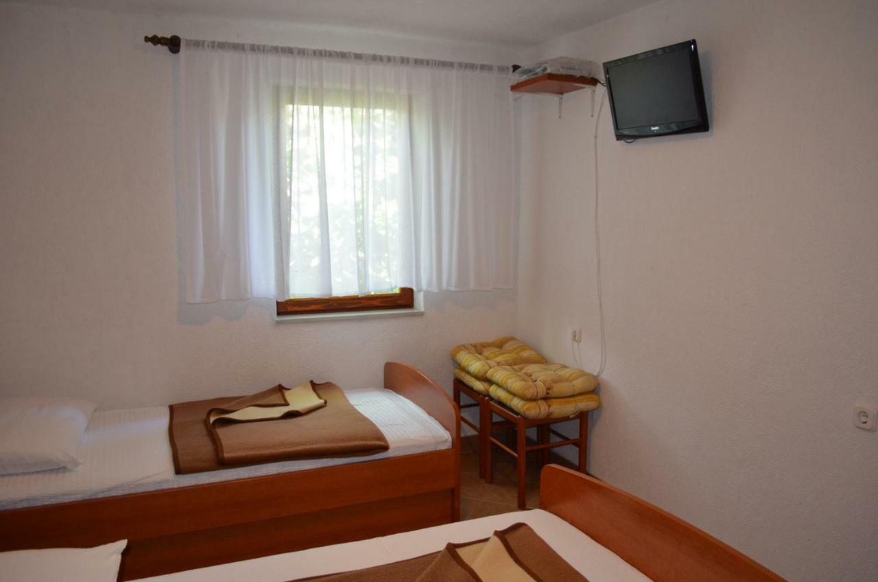 Holiday Home Garina Draga Bascanska Екстер'єр фото