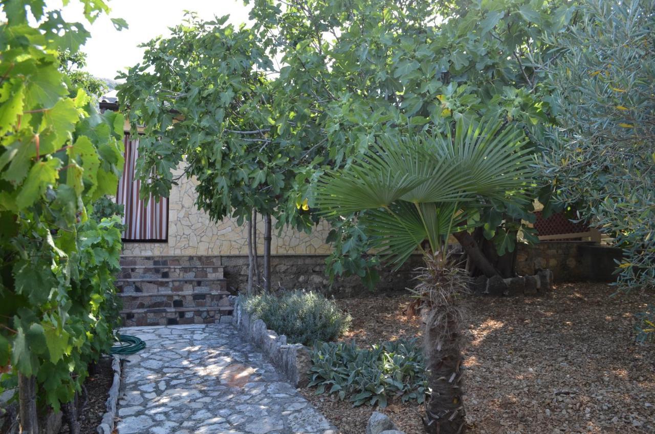 Holiday Home Garina Draga Bascanska Екстер'єр фото